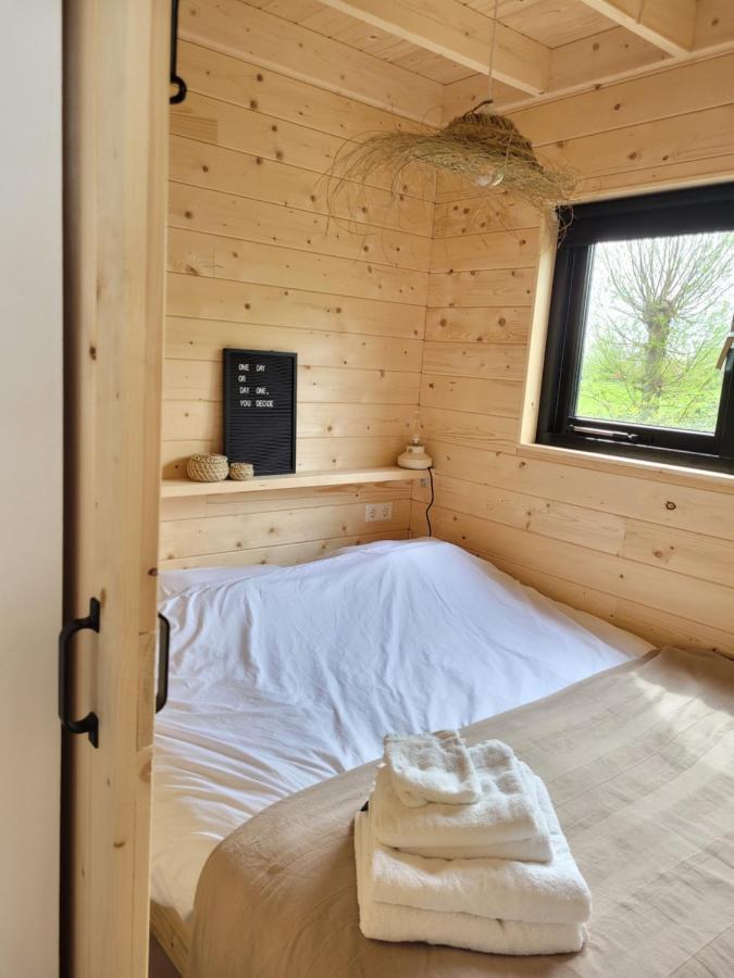 Tiny House Lantliv Oostkapelle, Bij De Boer Villa Ngoại thất bức ảnh